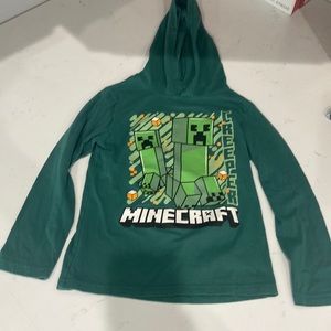 Minecraft light weight hoodie size 6 EUC